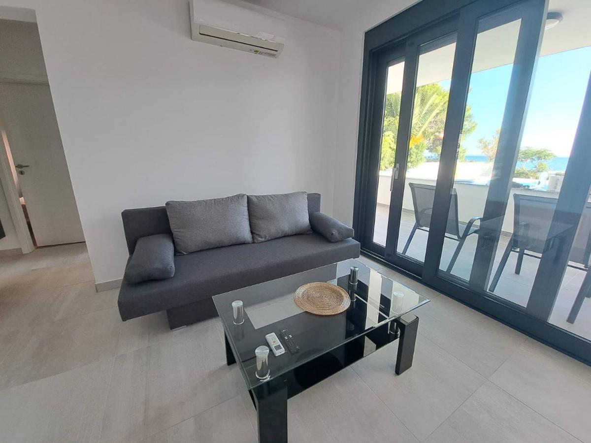 Villa Leptiric Vir Exterior foto