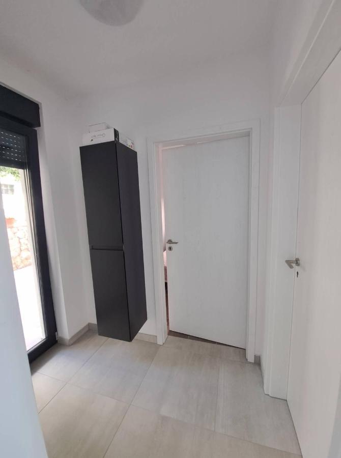 Villa Leptiric Vir Exterior foto